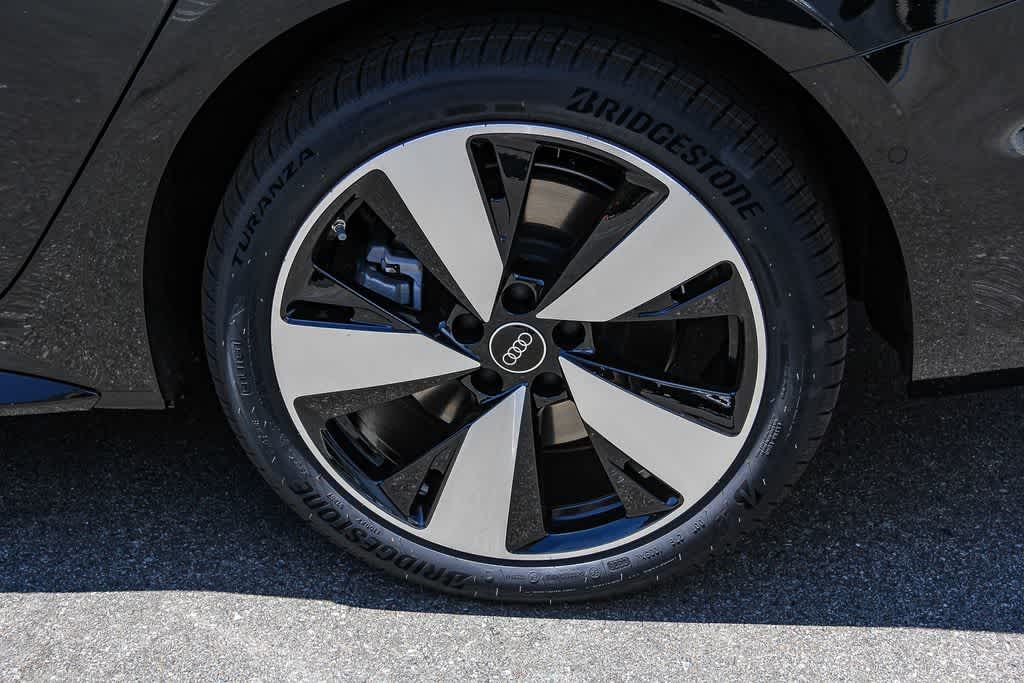 Thumbnail: 2026 Audi A5 - 10