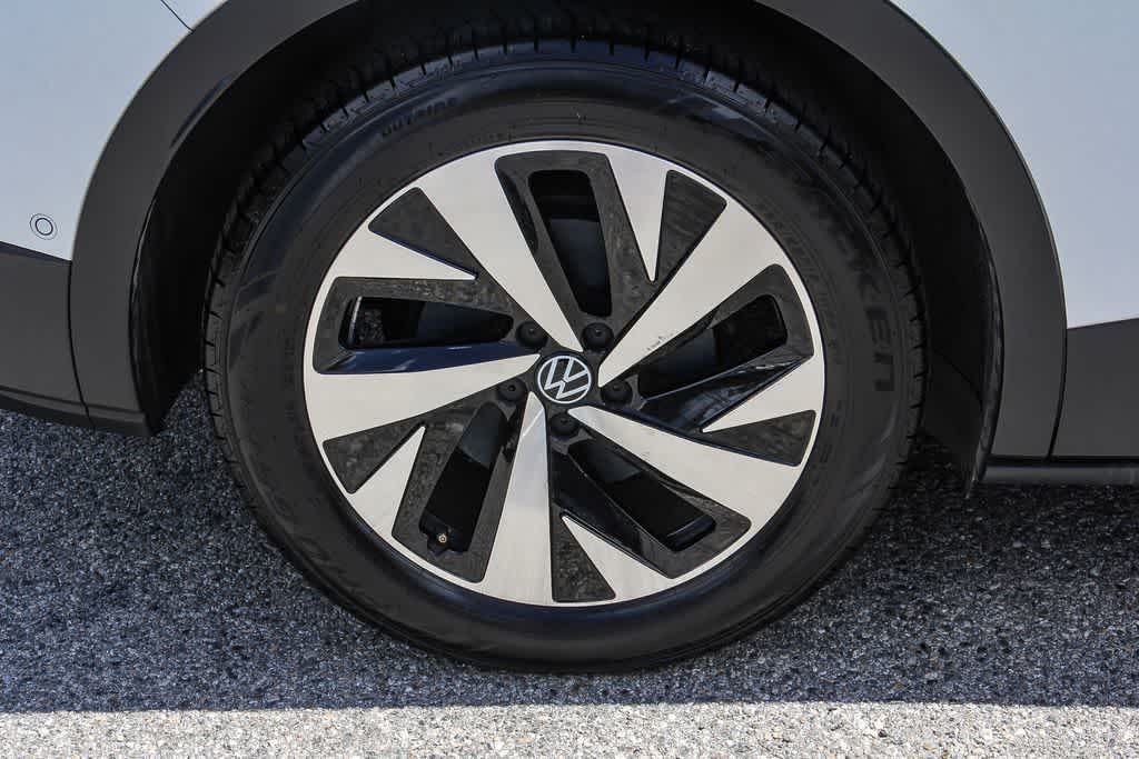 Thumbnail: 2024 Volkswagen ID.4 - 10