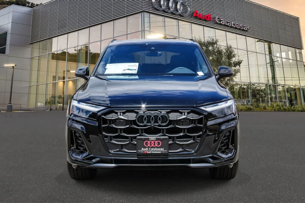 Thumbnail: 2026 Audi Q7 - 6