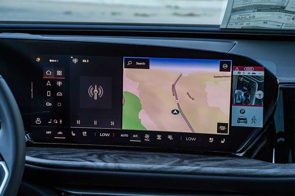 Thumbnail: 2025 Audi Q5 - 14