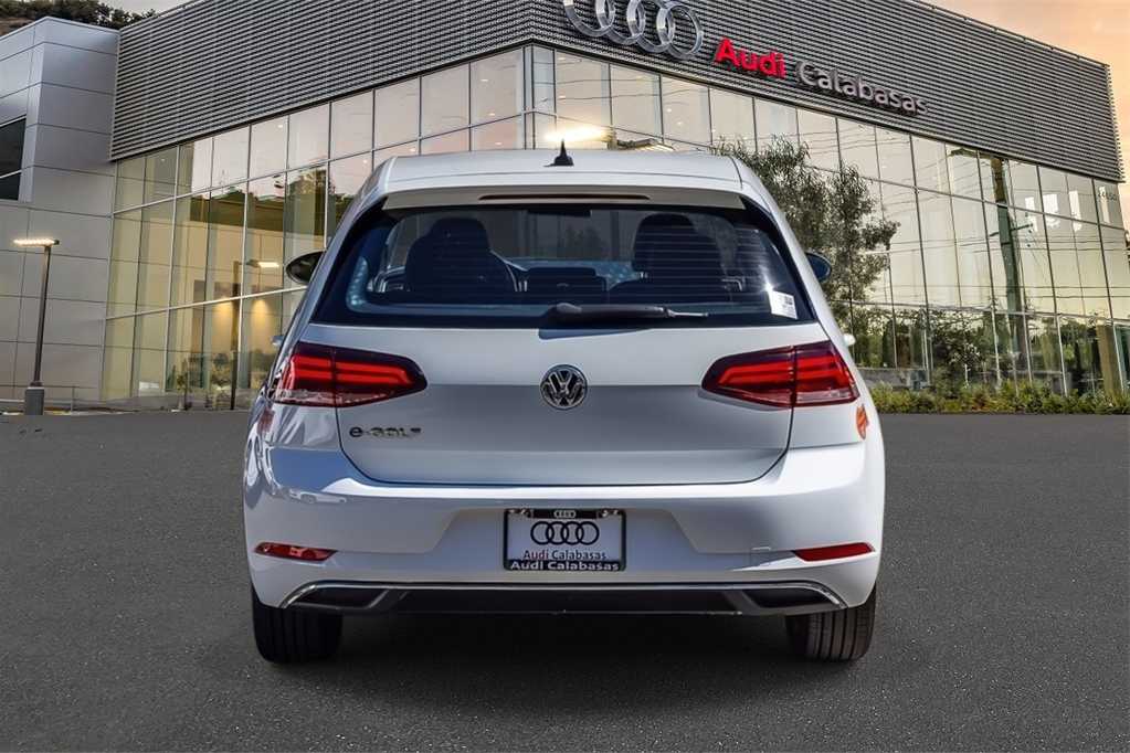 Thumbnail: 2019 Volkswagen e-Golf - 3