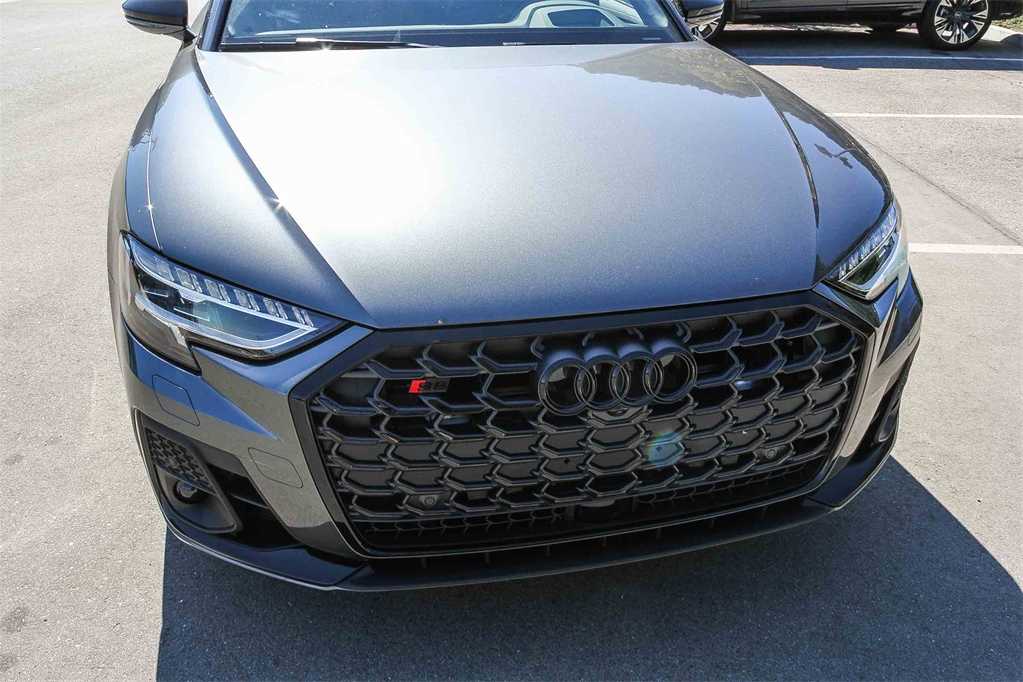 Thumbnail: 2025 Audi S8 - 8
