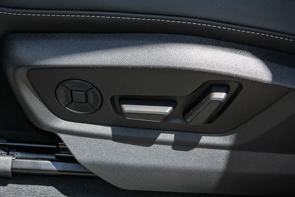 Thumbnail: 2026 Audi Q7 - 21