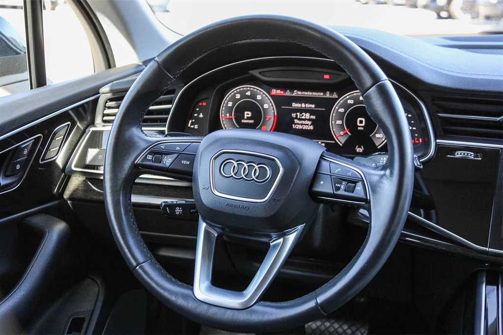 Thumbnail: 2023 Audi Q7 - 16