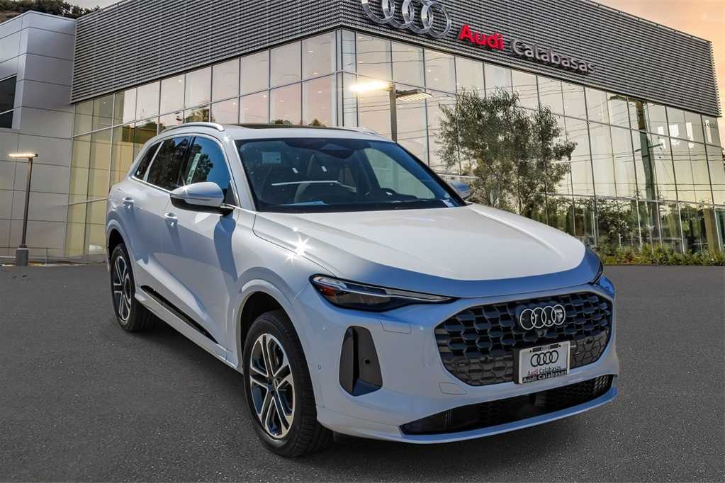 Thumbnail: 2025 Audi Q5 - 5