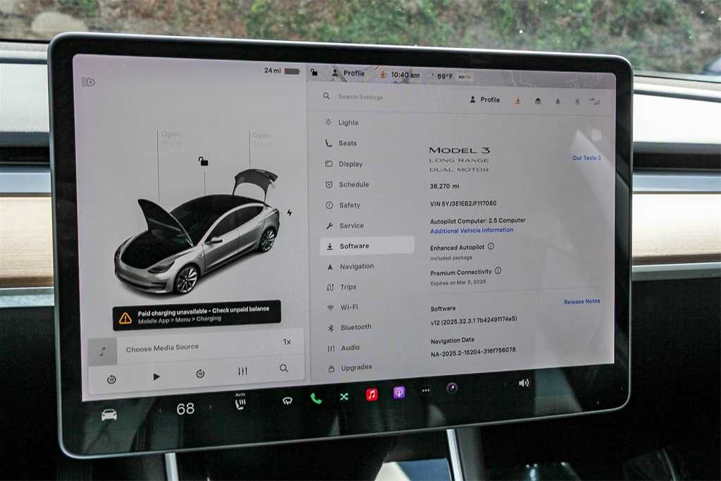 Thumbnail: 2018 Tesla Model 3 - 24