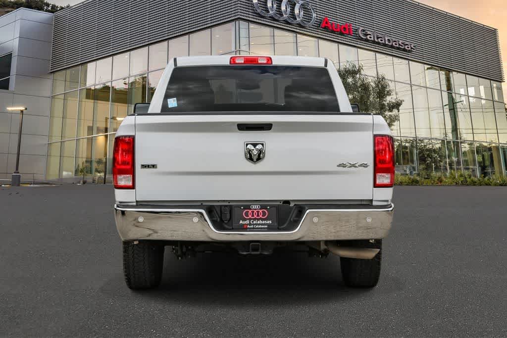 Thumbnail: 2022 RAM 1500 Classic - 3