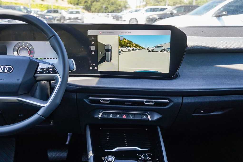 Thumbnail: 2026 Audi Q3 - 13