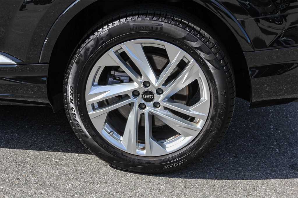 Thumbnail: 2023 Audi Q7 - 10