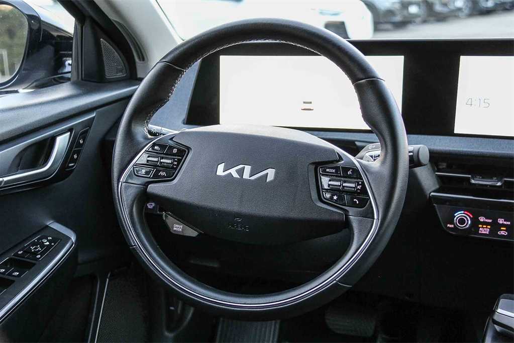 Thumbnail: 2024 Kia EV6 - 14