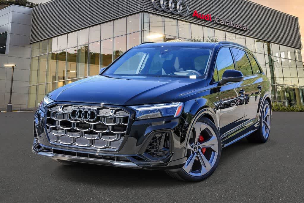 Thumbnail: 2026 Audi Q7 - 1