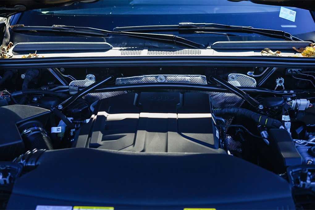 Thumbnail: 2025 Audi Q5 - 26