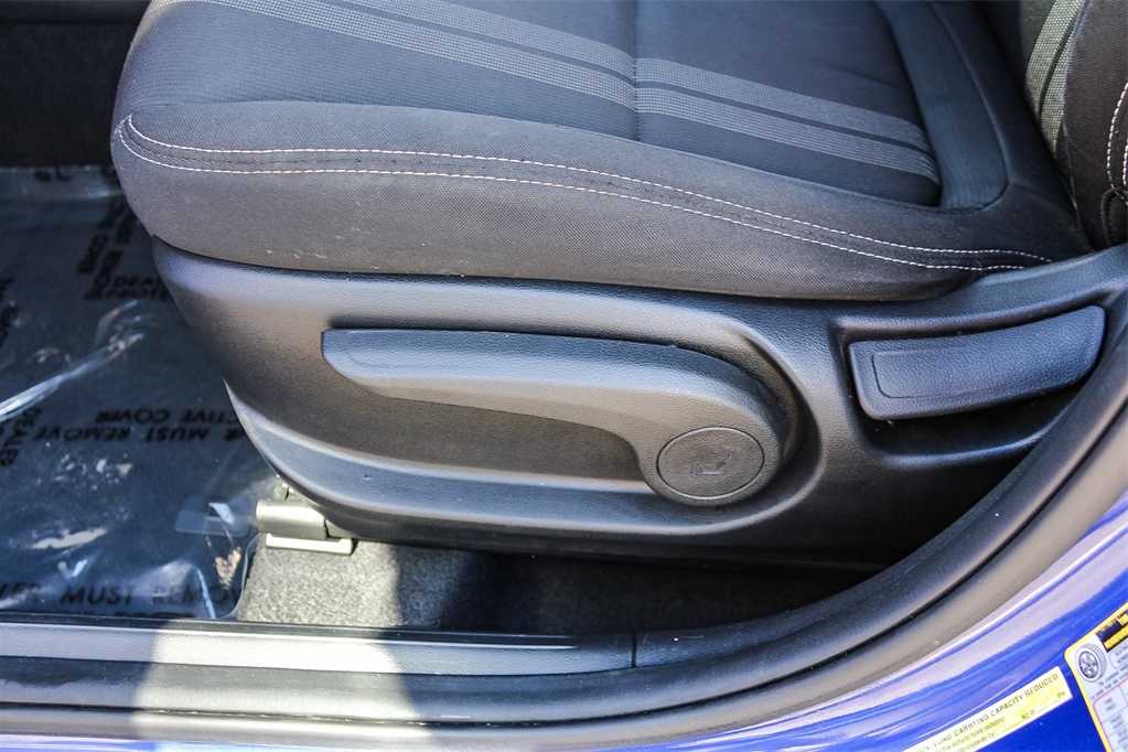 Thumbnail: 2022 Hyundai Venue - 21