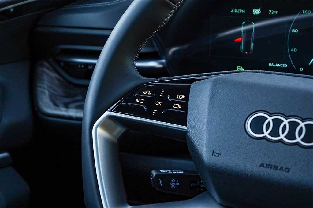 Thumbnail: 2025 Audi Q5 - 16