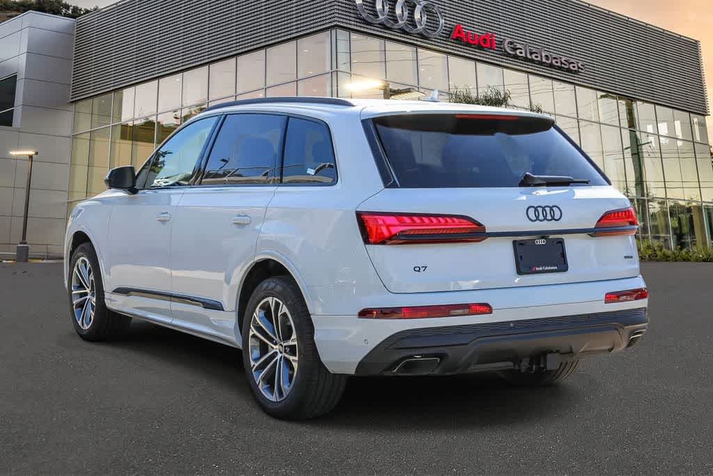Thumbnail: 2026 Audi Q7 - 2