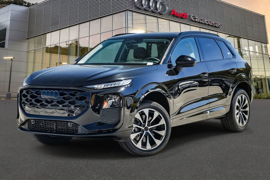 Thumbnail: 2026 Audi Q3 - 1