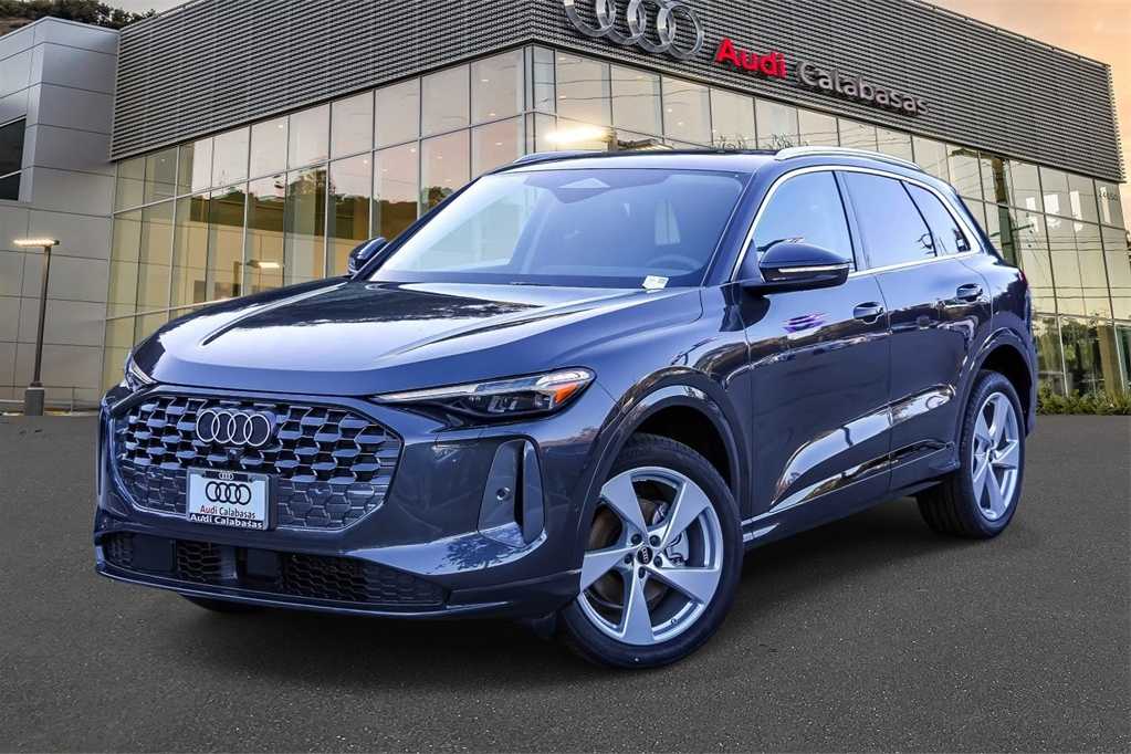 Thumbnail: 2025 Audi Q5 - 1