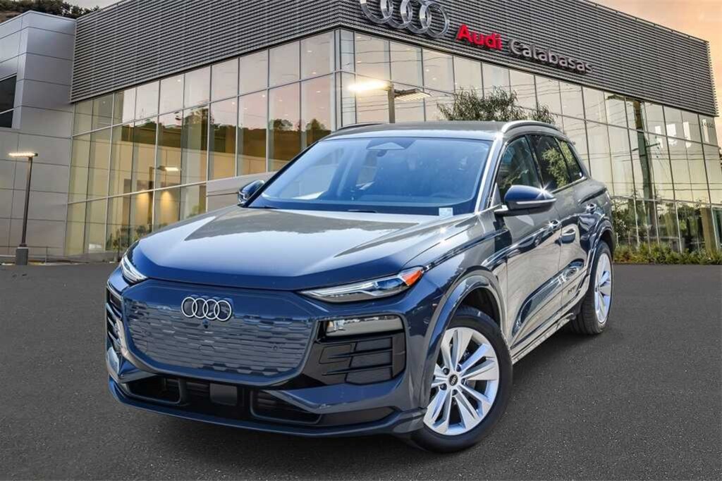 Used 2025 Audi Q6 e-tron Premium SUV