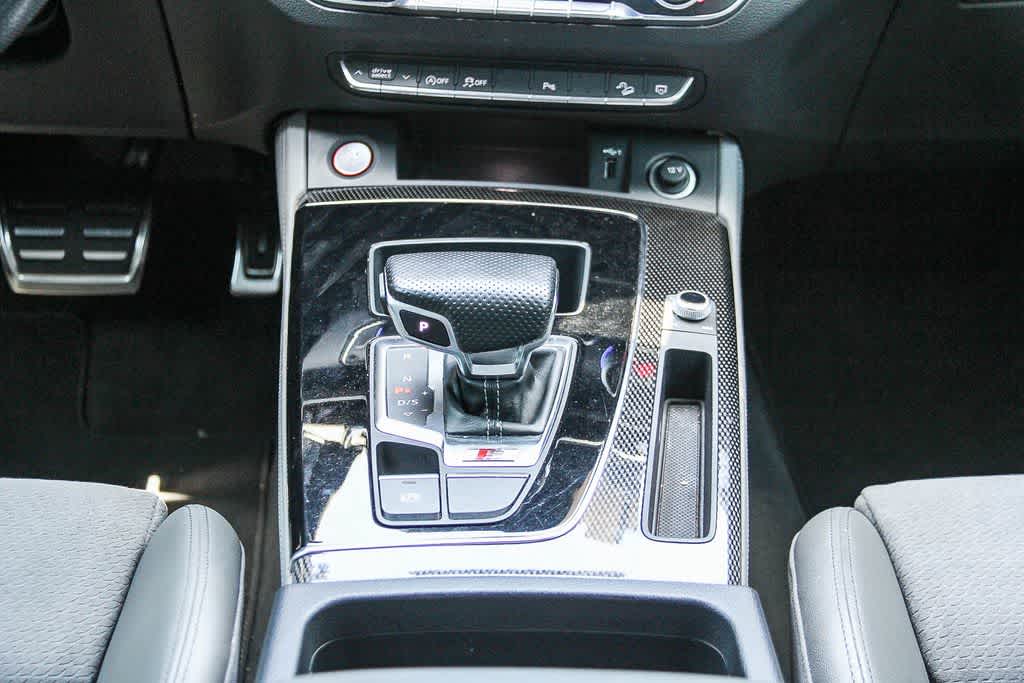 Thumbnail: 2022 Audi SQ5 - 14