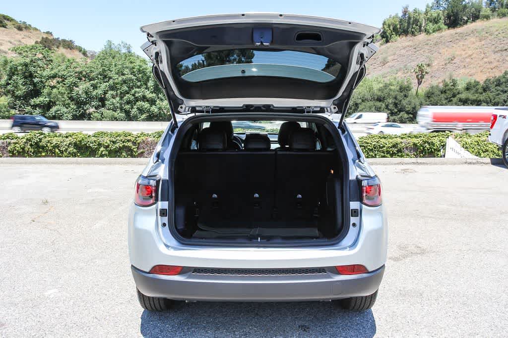 Thumbnail: 2024 Jeep Compass - 26