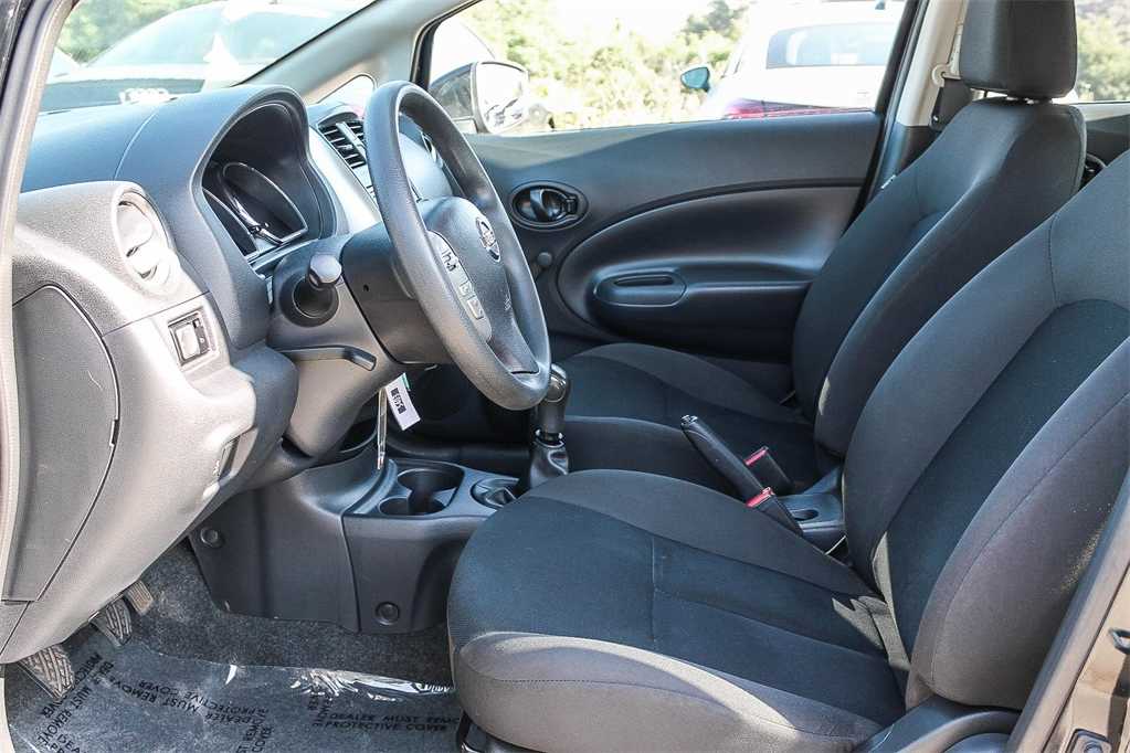 Thumbnail: 2015 Nissan Versa Note - 19