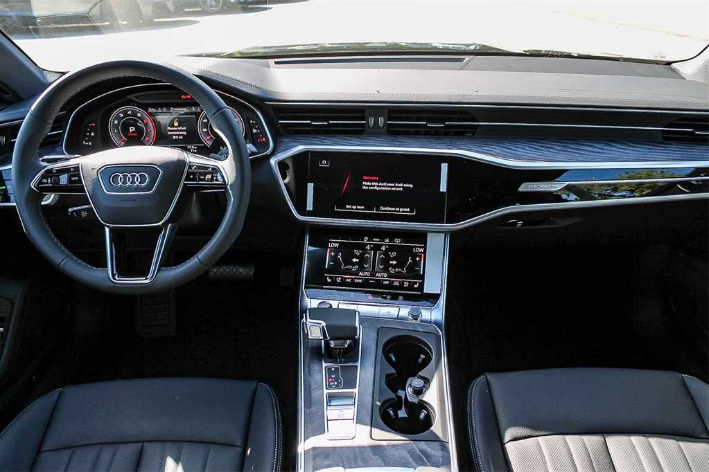 Thumbnail: 2025 Audi A7 - 12