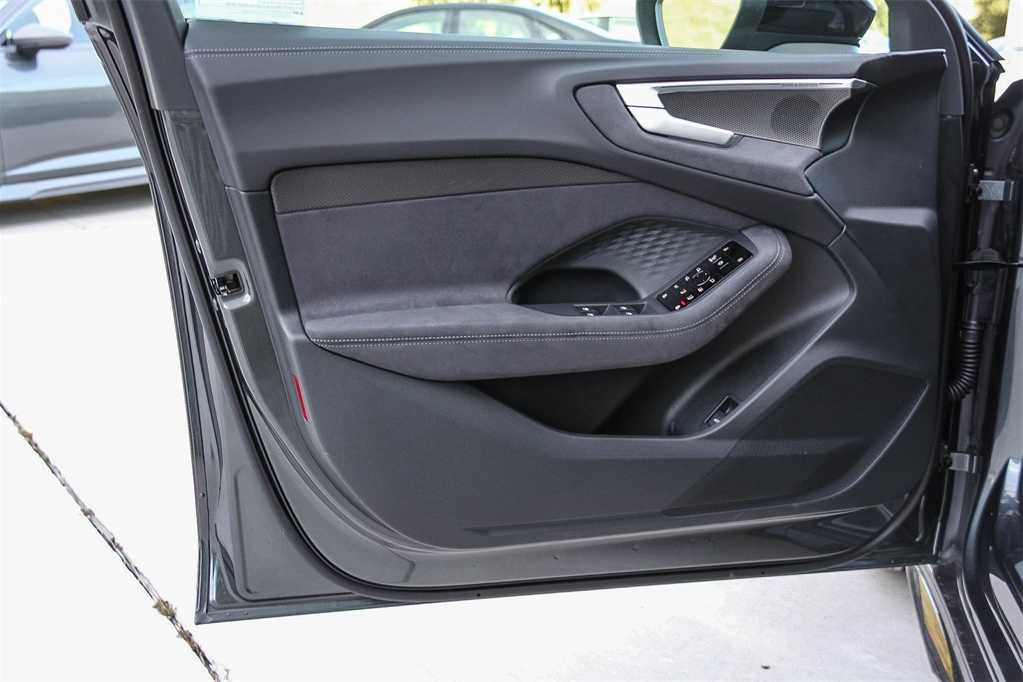 Thumbnail: 2025 Audi S5 - 22