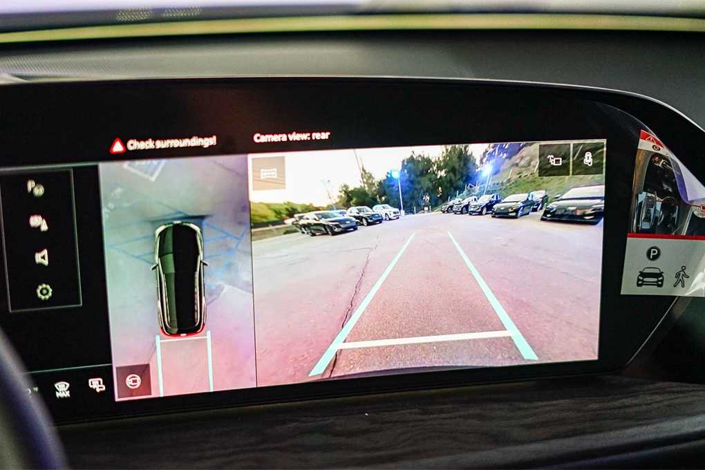 Thumbnail: 2025 Audi Q5 - 23