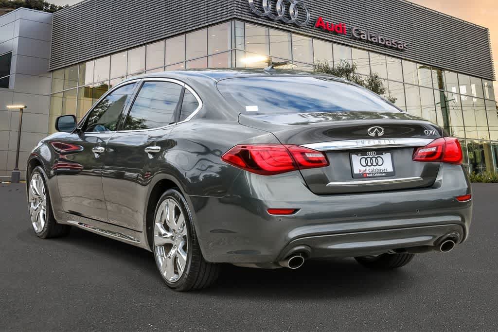 Thumbnail: 2015 INFINITI Q70 - 2