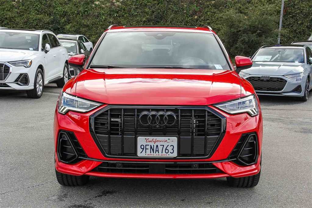 Thumbnail: 2023 Audi Q3 - 6