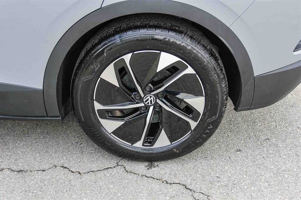 Thumbnail: 2022 Volkswagen ID.4 - 10