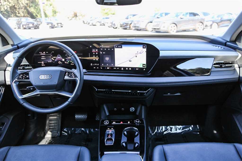 Thumbnail: 2025 Audi Q6 e-tron - 12