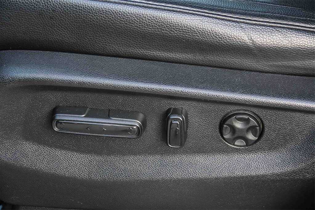 Thumbnail: 2022 Honda Odyssey - 23