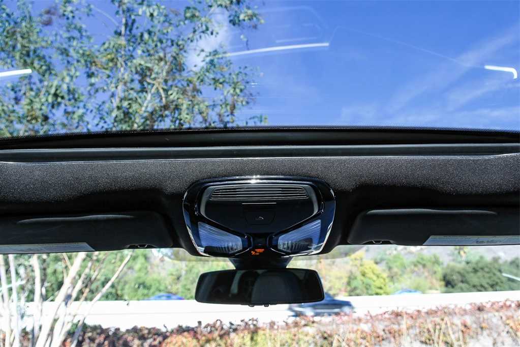 Thumbnail: 2022 BMW 3 Series - 12