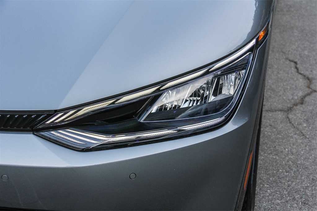 Thumbnail: 2024 Kia EV6 - 7