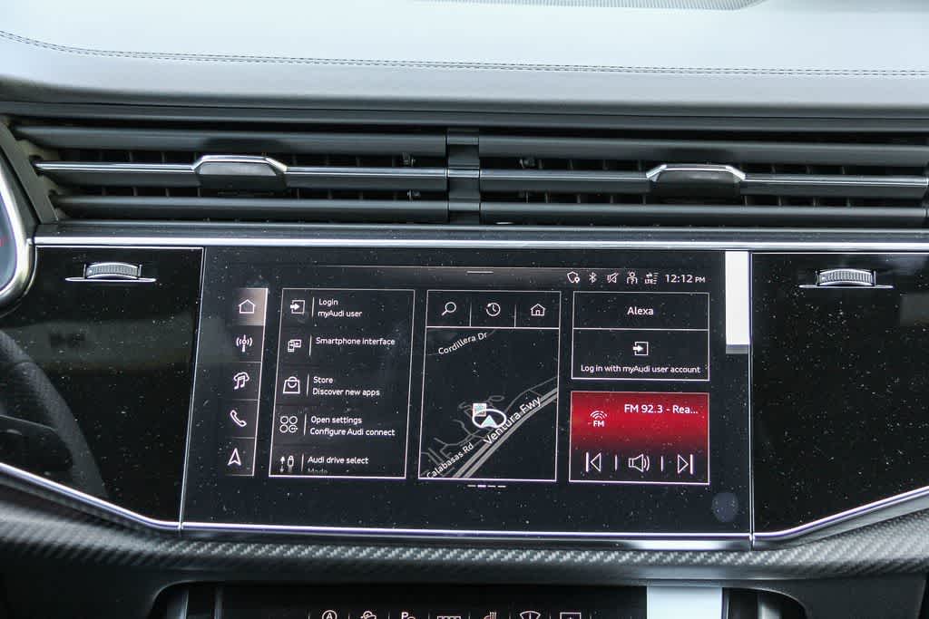 Thumbnail: 2026 Audi RS Q8 - 15