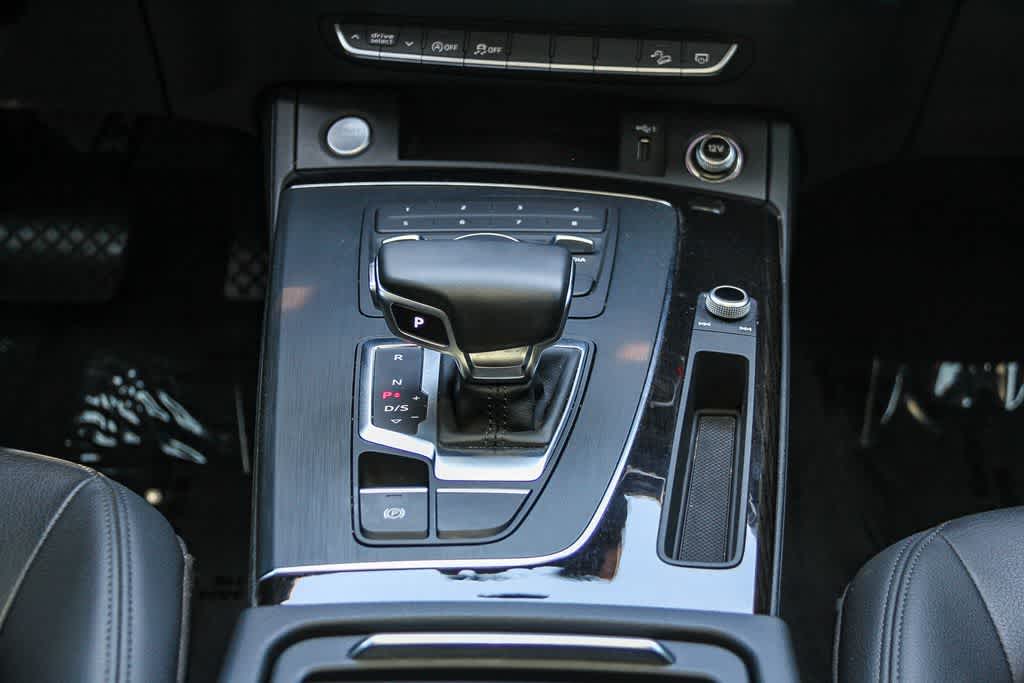 Thumbnail: 2019 Audi Q5 - 14