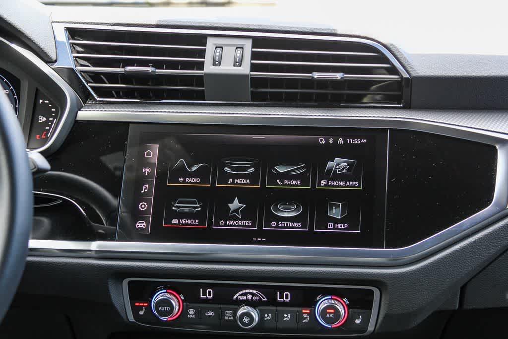 Thumbnail: 2025 Audi Q3 - 15