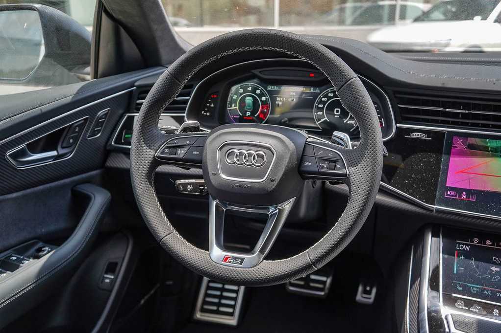 Thumbnail: 2026 Audi RS Q8 - 15