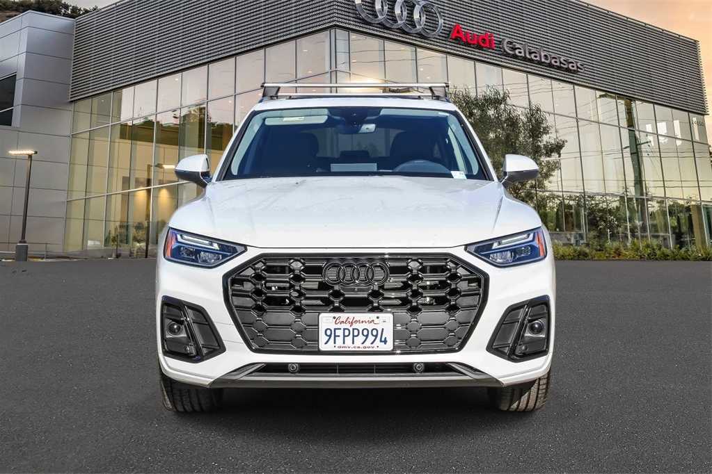 Thumbnail: 2023 Audi Q5 - 6