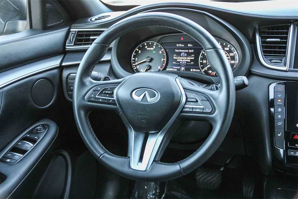 Thumbnail: 2022 INFINITI QX55 - 16