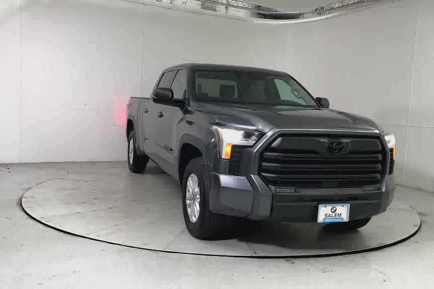 Thumbnail: 2023 Toyota Tundra - 7