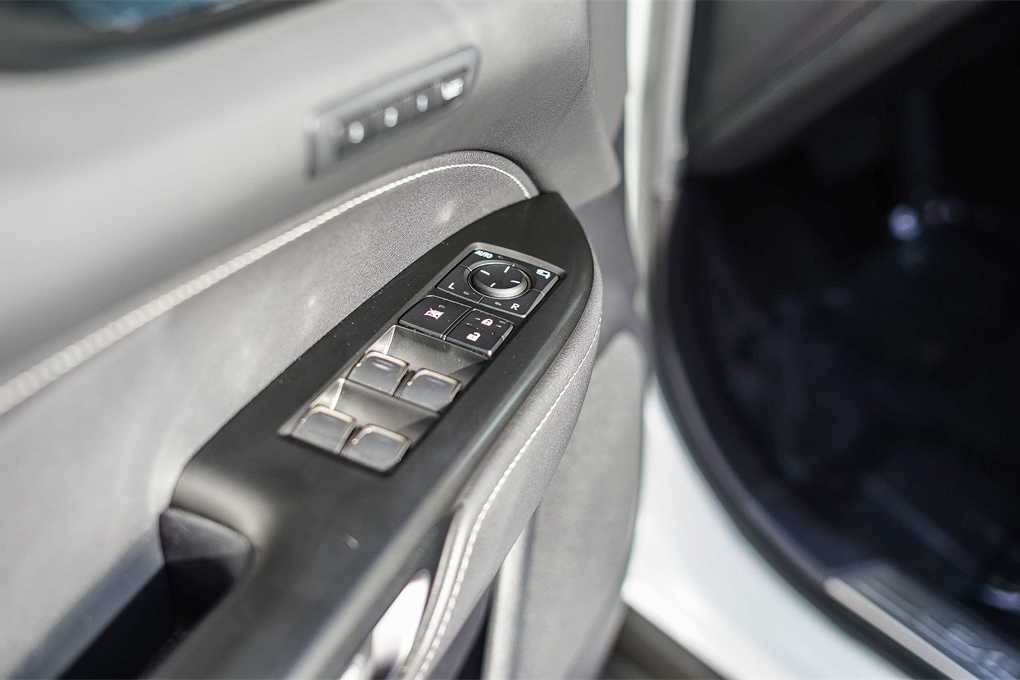 Thumbnail: 2022 Lexus NX - 21