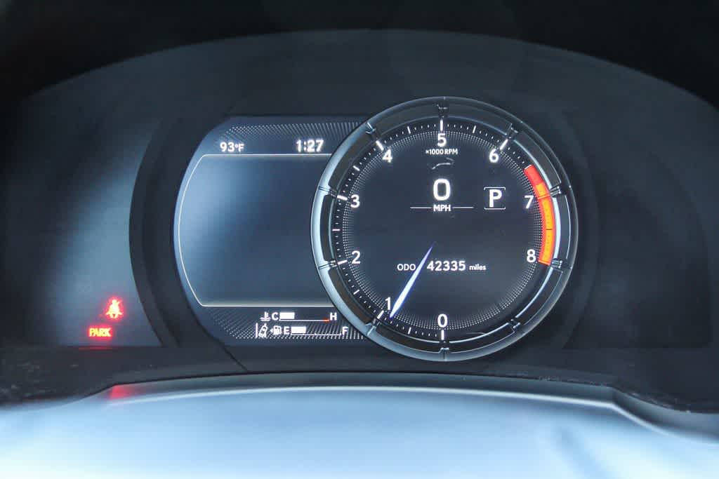 Thumbnail: 2023 Lexus IS - 21