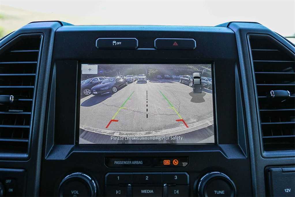 Thumbnail: 2022 Ford F-250 - 22