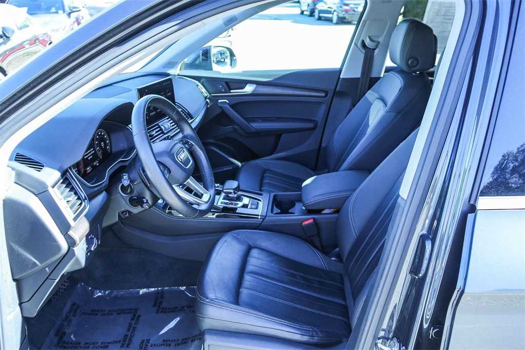 Thumbnail: 2023 Audi Q5 - 19