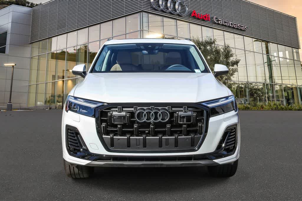 Thumbnail: 2026 Audi Q7 - 6