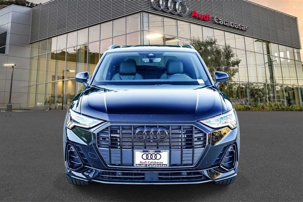 Thumbnail: 2025 Audi Q3 - 6