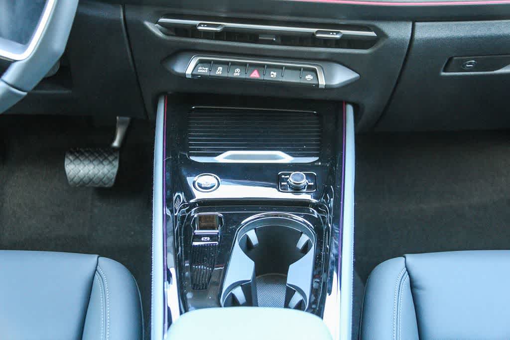 Thumbnail: 2026 Audi Q3 - 14