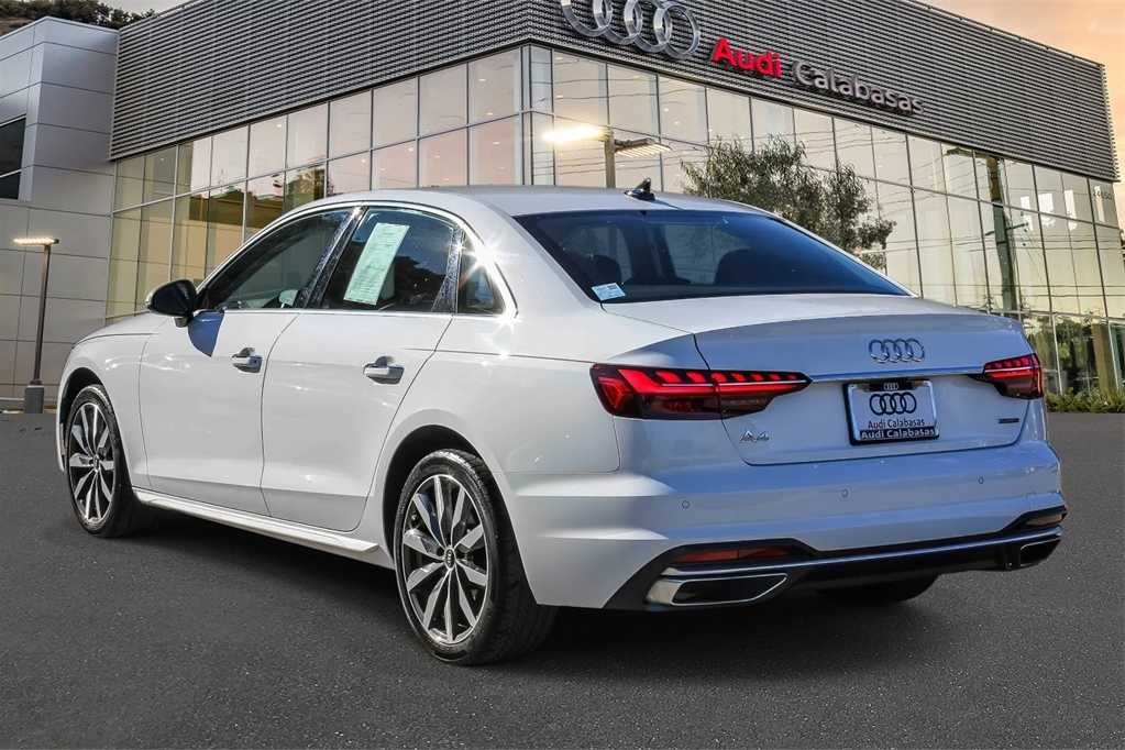 Thumbnail: 2022 Audi A4 - 2